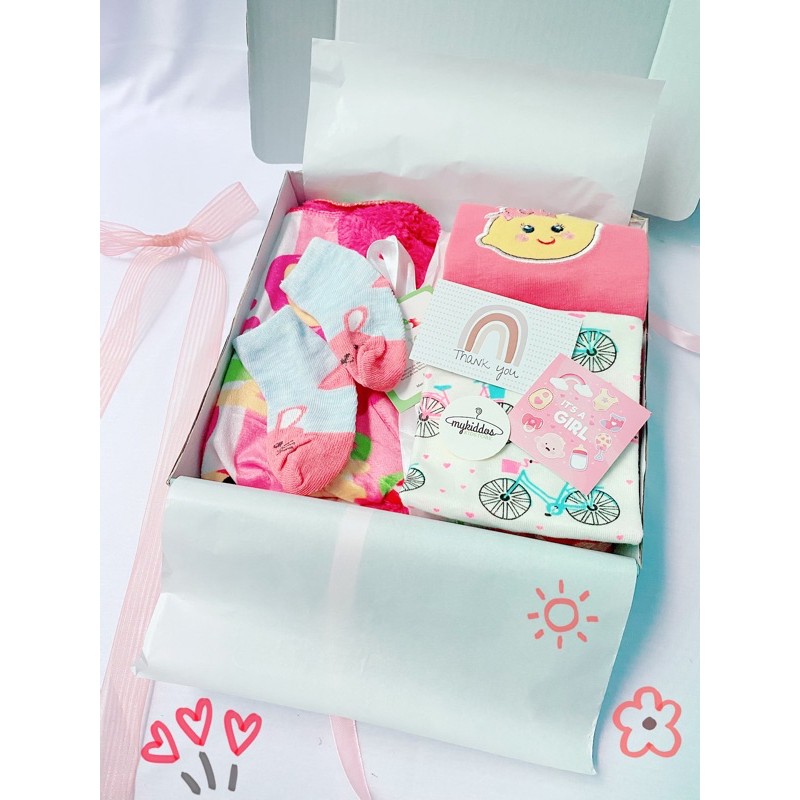 Paket Kado Bayi Ekonomis / Gift Set Bayi / Kado Melahirkan