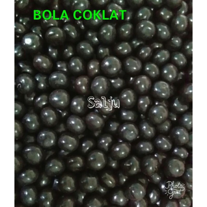 

bola coklat