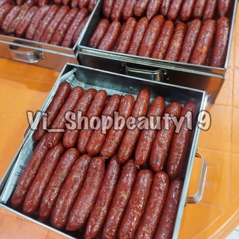 

lapchiong | sosis babi | lapchiong sosis babi | daging pilihan | daging premium | lapchiong premium | sosis premium | makanan pokok | makanan siap saji | lapchiong enak | pork | sosis b2 | makanan beku | makanan olahan