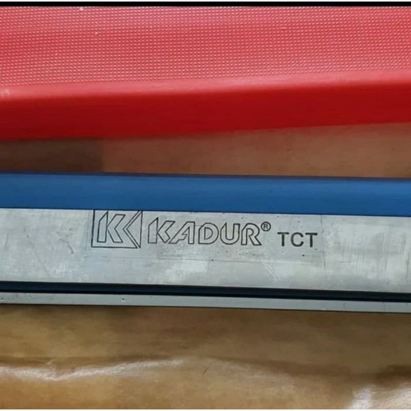 

pisau planner TCT merk KADUR 410/30/3