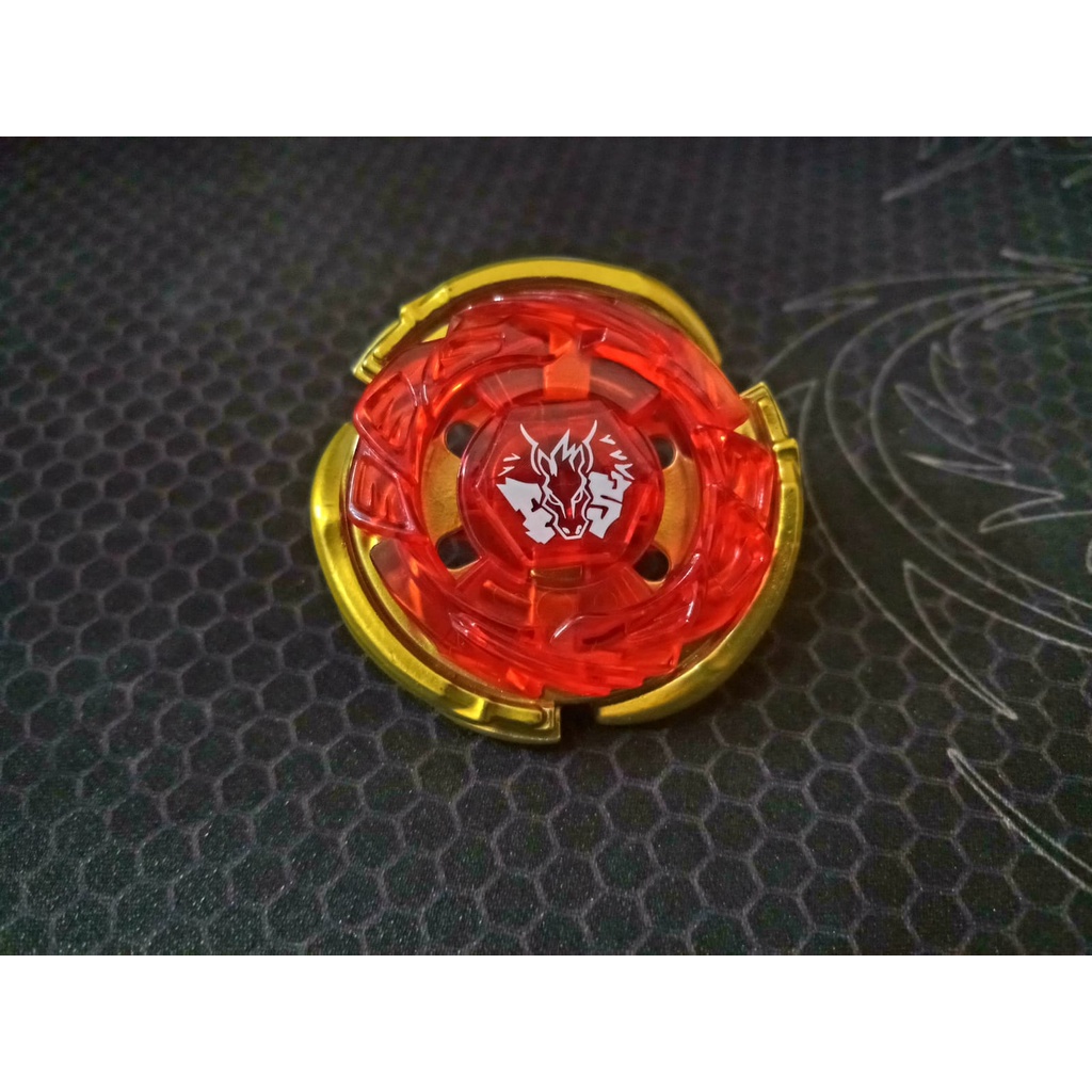 Jual Beyblade metal fight storm pegasis red gold ver. original genuine ...