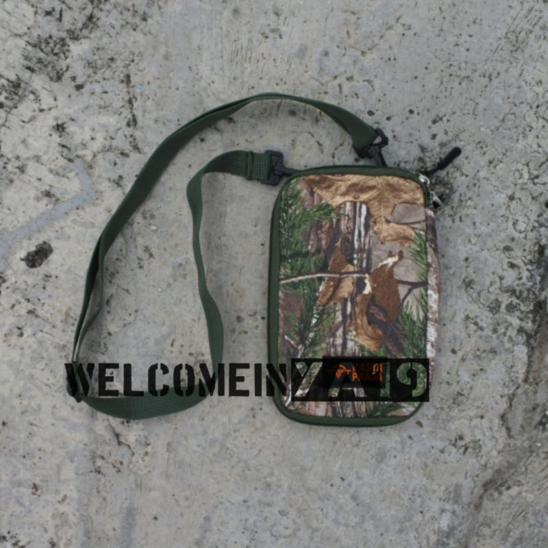 Dompet HP Gantung Leher Hanging Wallet Loreng Realtree Xtra