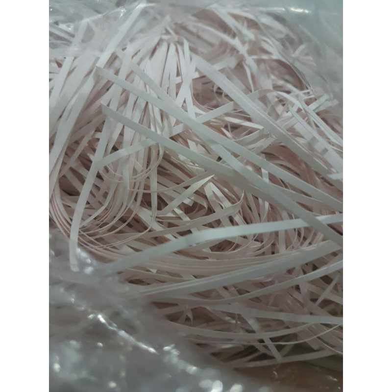 

shredded paper potongan kertas utk hampers harga per 100gr