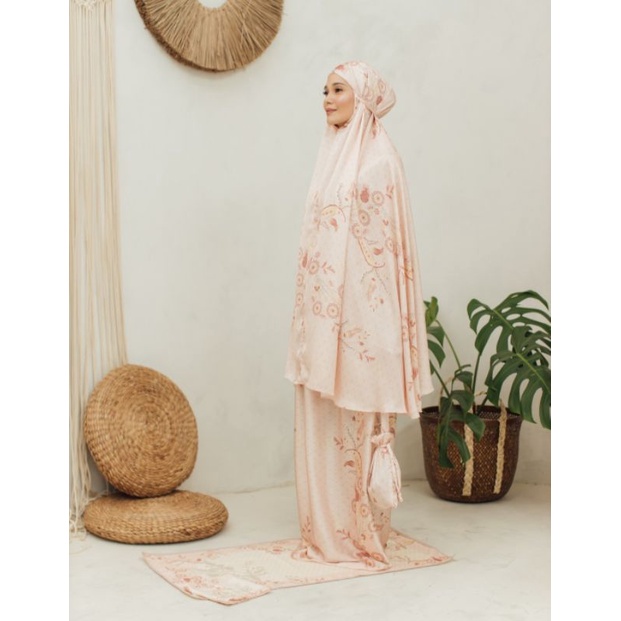 Klamby - Tulip Prayer Set in Cherry Blossom