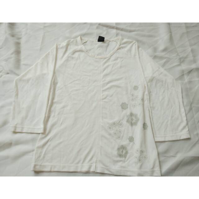 Baju Tangan Panjang Putih Danskin