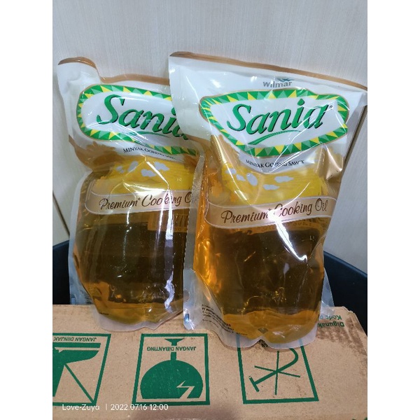 

minyak goreng Sania 2liter 1dus 6pcs