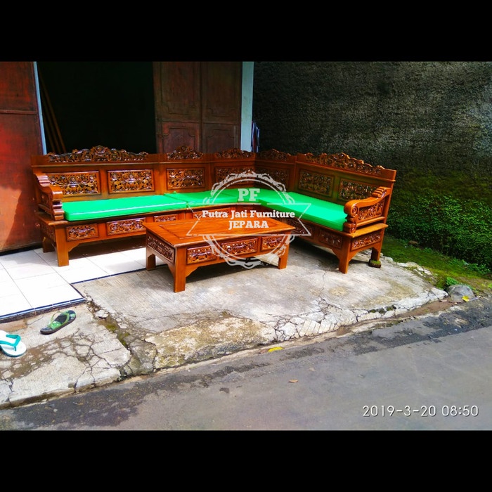 Kursi tamu kursi sudut dan matras busa dudukan kursi ukir kayu jati