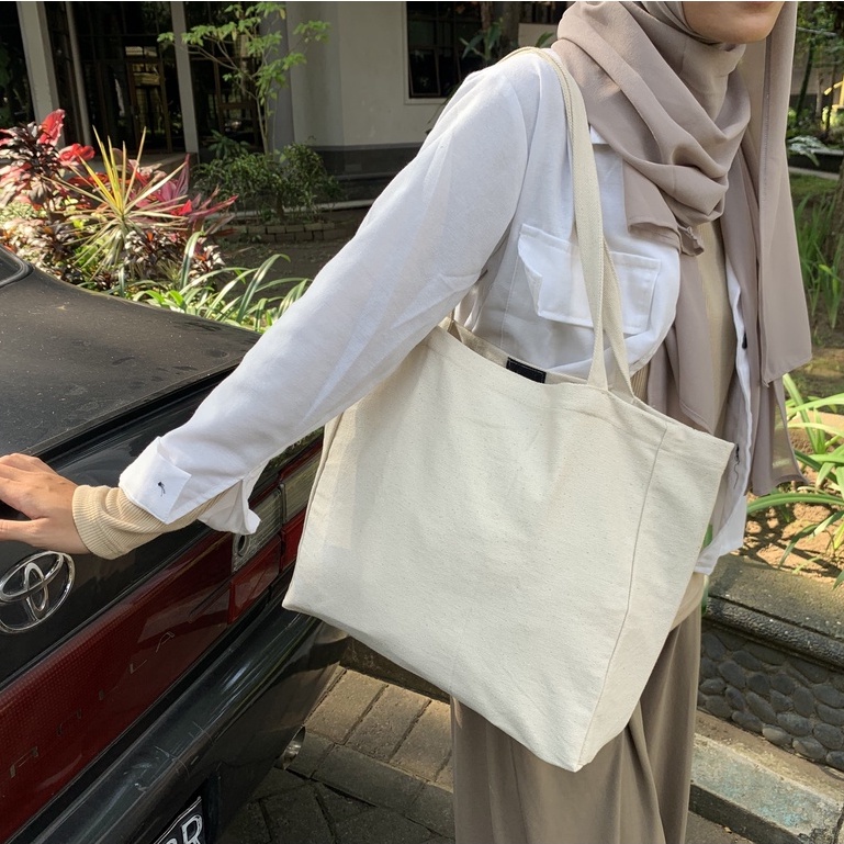 CREAM TOTE BAG KANVAS  TEBAL VELCRO TAS CANVAS POLOS LUKIS SABLON