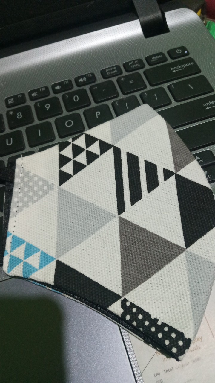 Masker Kain Motif Floral Tropical Adenia Daun Bunga Monstera Palem Palm 2 Lapis Kanvas Mask