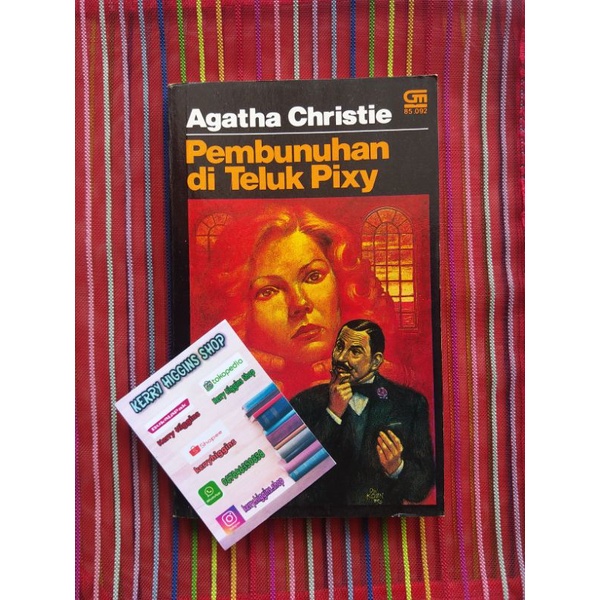 Novel Pembunuhan Di Teluk Pixy - Agatha Christie