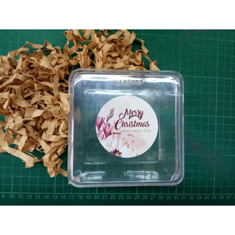 

sticker hampers christmas bulat bunga 35 pcs 5.5 cm