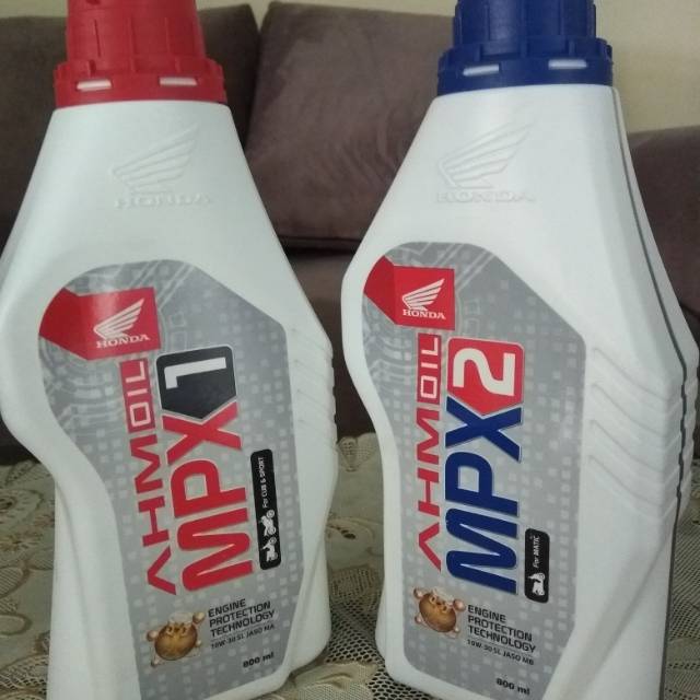 Oli sepeda motor