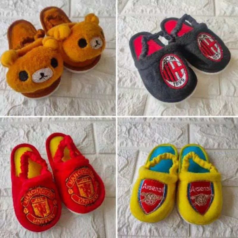 sepatu sandal bulu halus anak bayi