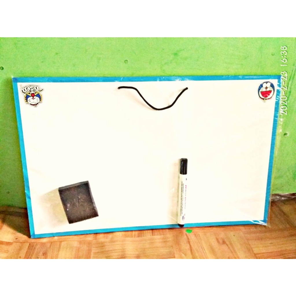 white board/papan tulis karakter/bor papan tulis/papan tulis bisa dihapus/mainan papan tulis/papan tulis anak karakter/bor papan tulis anak