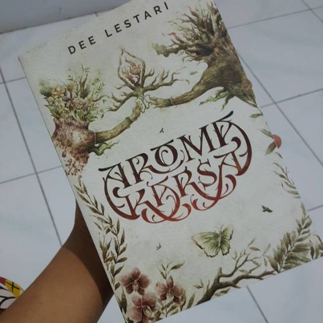 Novel aroma karsa (preloved)