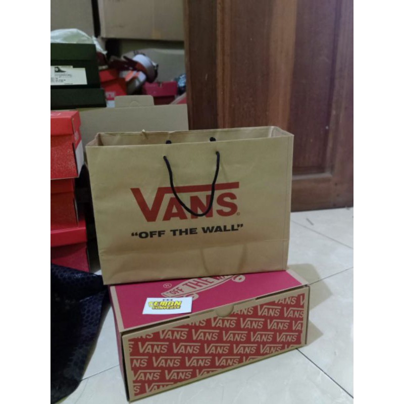 TAMBAHAN PAPER BAG VANS