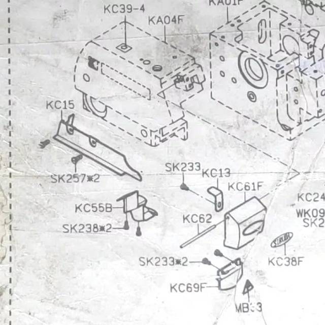 KC15 Penahan Bahan Kain Mesin Jahit Obras 747 / 700F