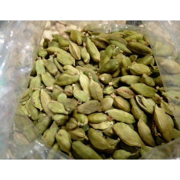 

Kapulaga Kapol Gardamunggu Garda Munggu Cardamom Hijau India 250 Gram