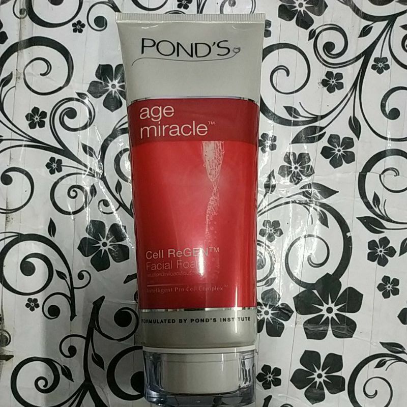 Pond's Age Miracle Facial Foam