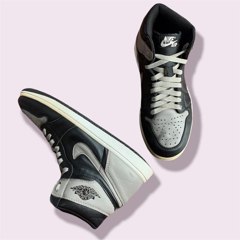 Air jordan 1 retro high shadow