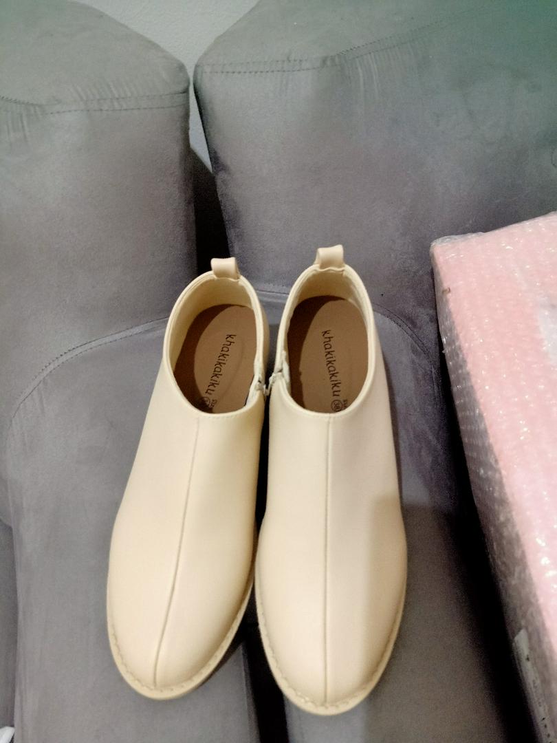 Khakikakiku Jill Oxford Cream