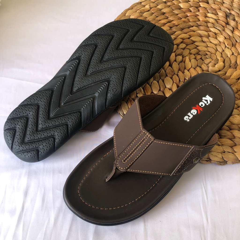 (TANPA KARDUS) sandal JAPIT.11 1 cowok terlaris sendal japit pria kece populer trandy termurah terbaru Sandal Kulit Pria Kualitas Terbaik Sendal Selop Fashion Pria Terlaris Kekinian Sandal kulit santai pria gaul | sandal pria terbaru distro jepit kekinian