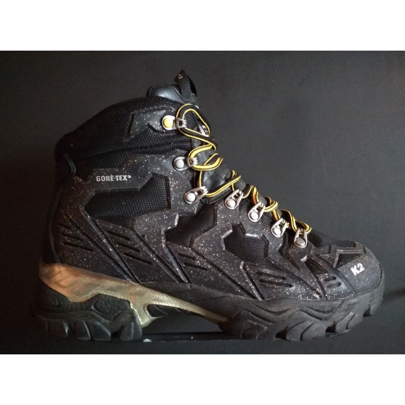 Sepatu Second Outdoor K2