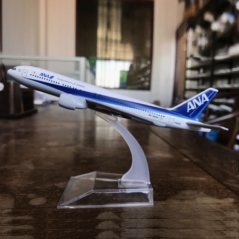 Pesawat Terbang Airlines JAL Boeing 747 Model ANA B777 B787 Skymarks Airbus 380 Bahan Alloy Ukuran 16CM