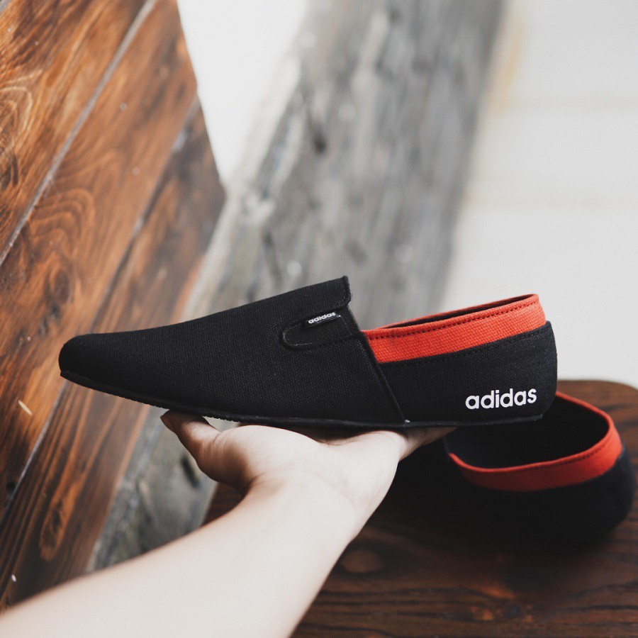 SALE!!! Sepatu Slop Pria Murah Sepatu Slip On Adidas Easy Murah Keren Terlaris