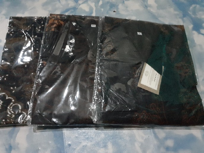 Kembar Siam Kemeja Batik Pria Full Furing Katun Sragenan