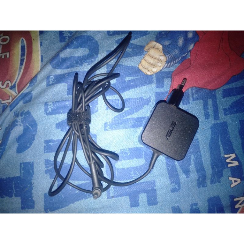 Casan laptop Asus Ori copotan