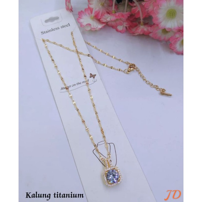 Fourfashion Kalung Titanium Full Permata Kotak S235