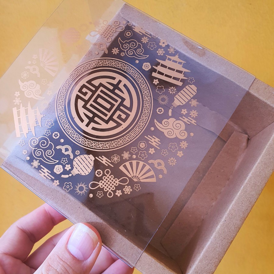 

(5 Pcs) Box Cake Mika Imlek Sincia Kotak Kemasan Dus Kue Lapis Legit CNY Packaging Hampers 11x11x7 cm