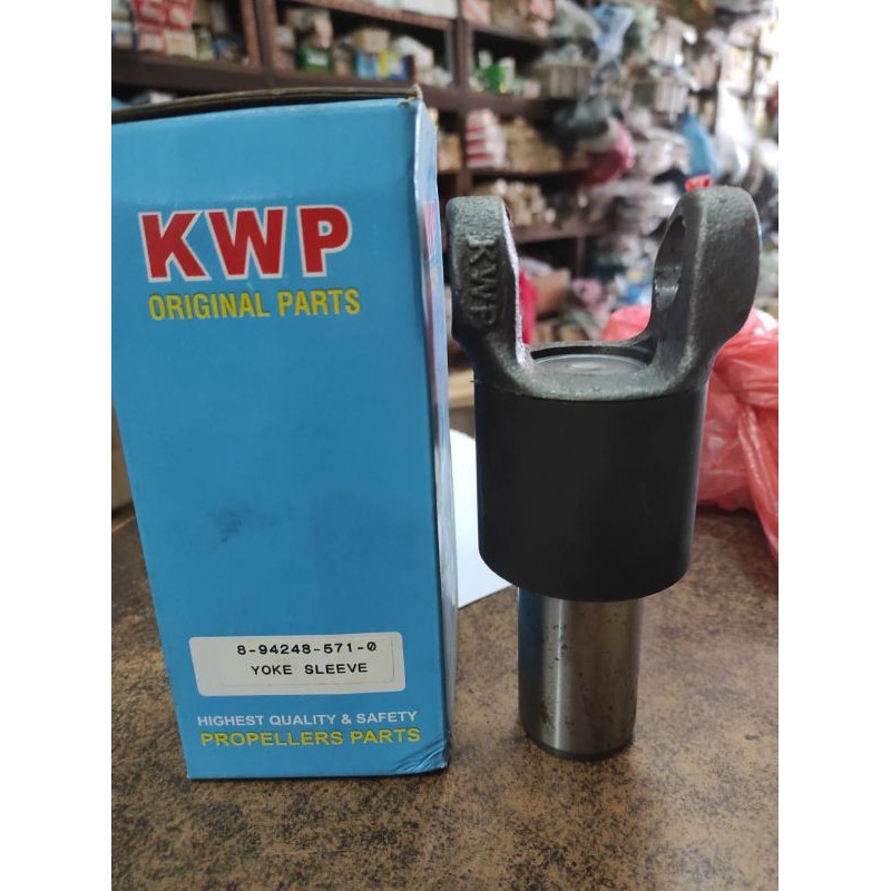 YOKE SLEEVE / YOKE KOPEL DEPAN PANTHER 2.3 TOP