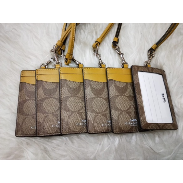 

Coach Tag ID Lanyard Card Holder Gantungan ID Card New Original
