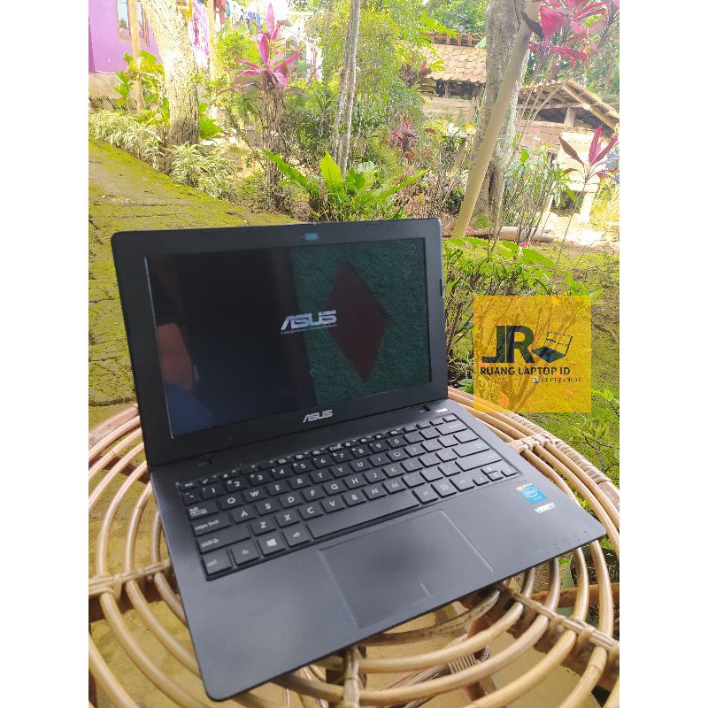Notebook Asus X200MA Intel Celeron N2840 2GB 500GB Second
