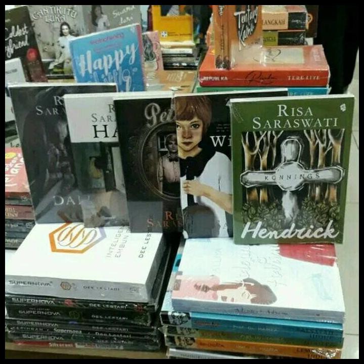 (Diskon) Paket Hemat 5 Novel Risa Saraswati Hans Danur William Peter Hendrick
