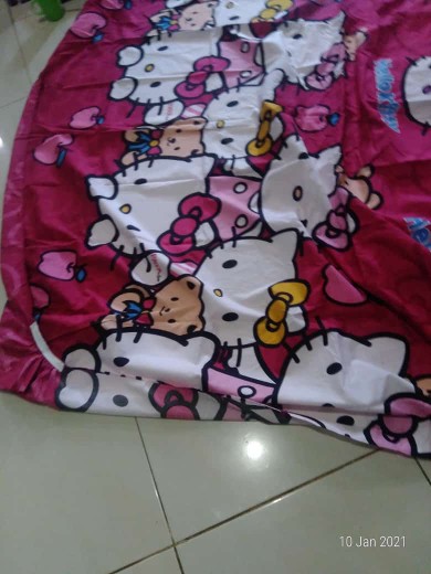 Sprei Queen Fata Hello Kitty Apel 160x200 Cm - Sprei Queen Size