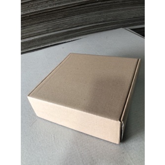 

Corrugated/Pizza Box/Packaging/Box Makanan/Kotak Kado/Kemeja/Kaos - Karton Box (25x25x8cm)