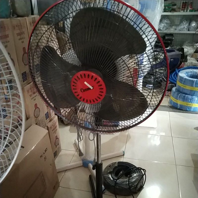 kipas angin cosmos berdiri