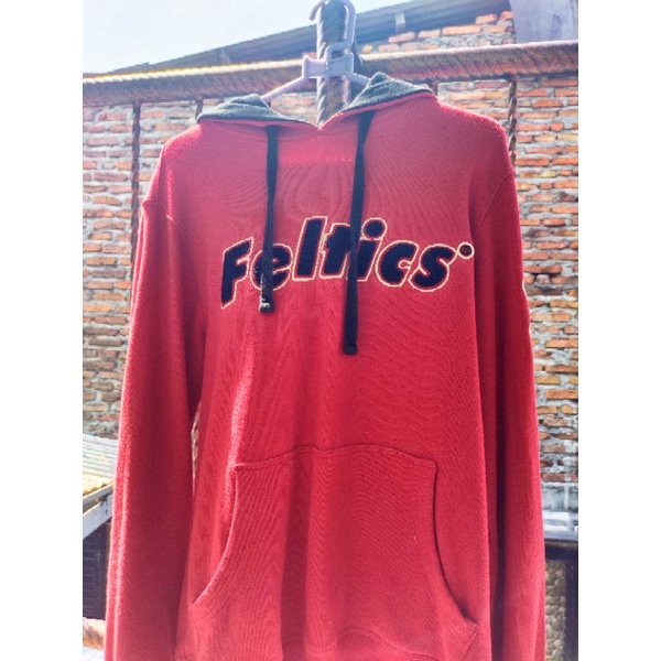 Preloved Hoodie Feltics Second ori