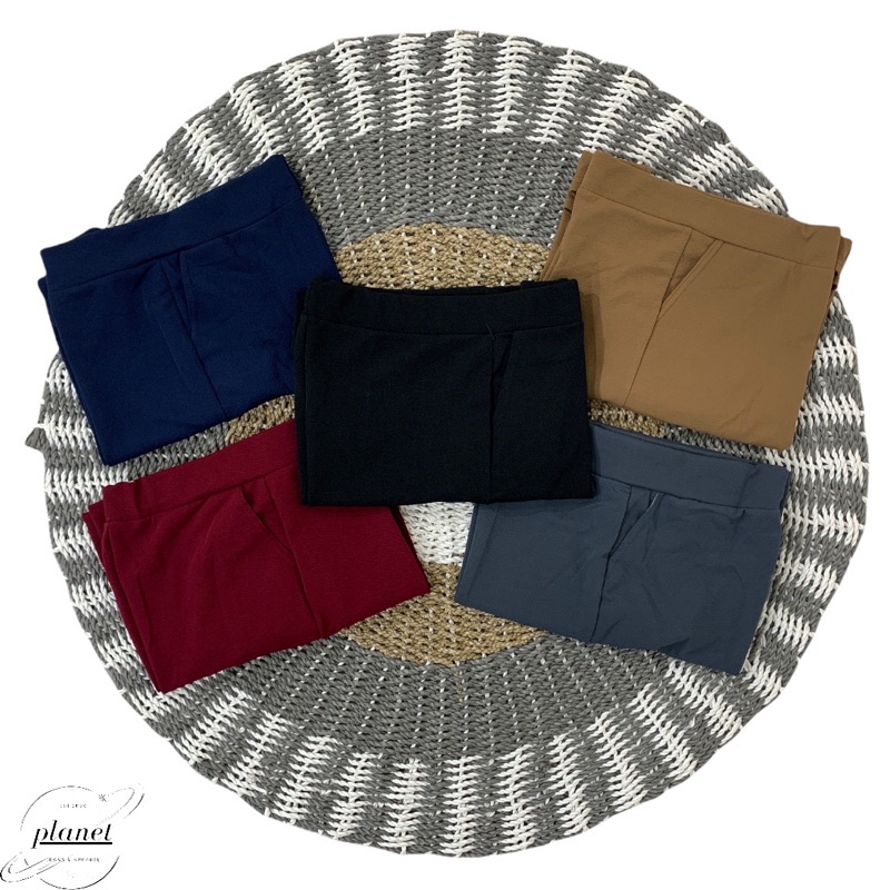 CELANA PENDEK POLOS WANITA BIG SIZE JUMBO HARIAN CELANA PENDEK SANTAI SELUTUT BAHAN MELAR PINGGANG KARET