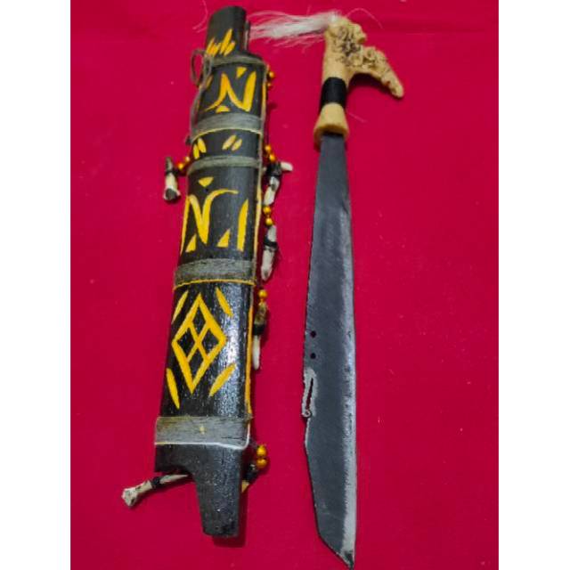 pajangan Mandau dayak kecil hiasan dinding dekorasi rumah adat dayak Kalimantan hiasan rumah dekoras