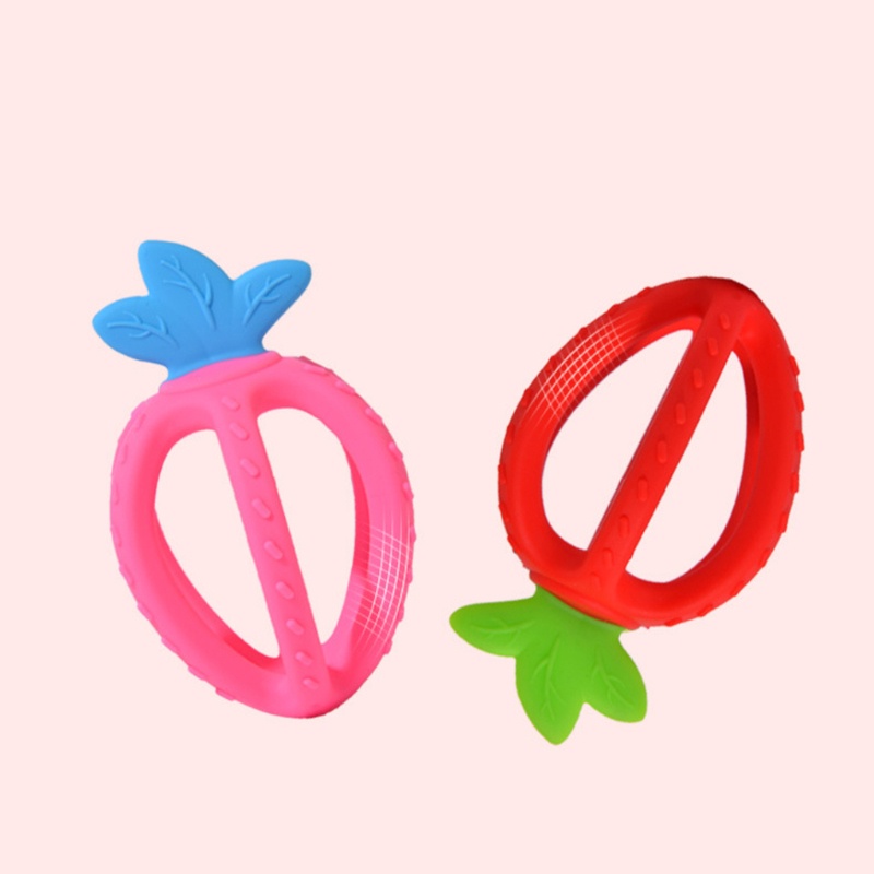 Mary Mainan Teether Bentuk Strawberry Bahan Silikon Untuk Bayi