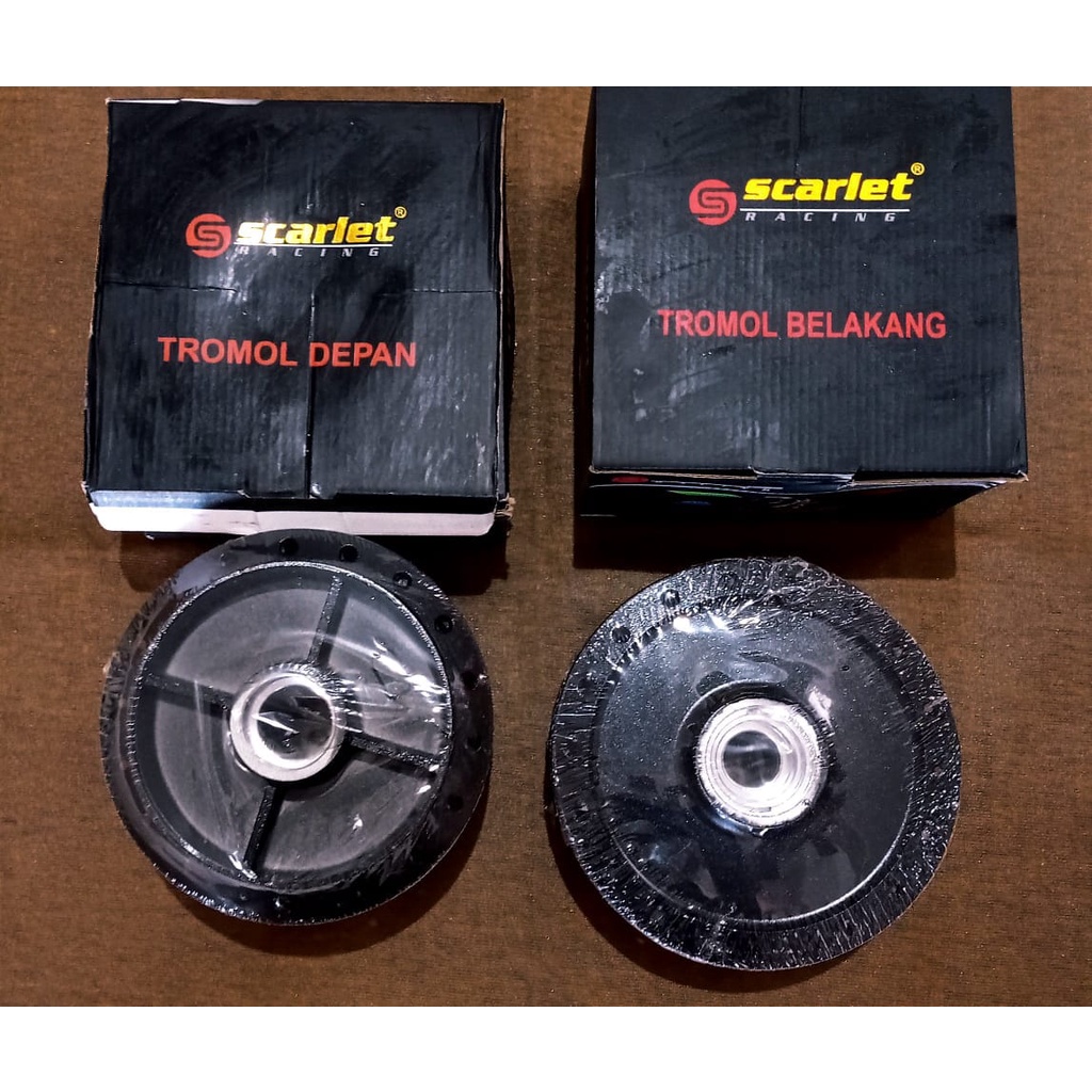 TROMOL DEPAN BELAKANG CB150R BLACK SCARLET