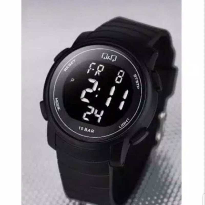 Q&amp;Q QQ QnQ M122J M122 M122j011y ORIGINAL Jam Tangan Pria/Wanita Unisex Original Hitam Layar Putih