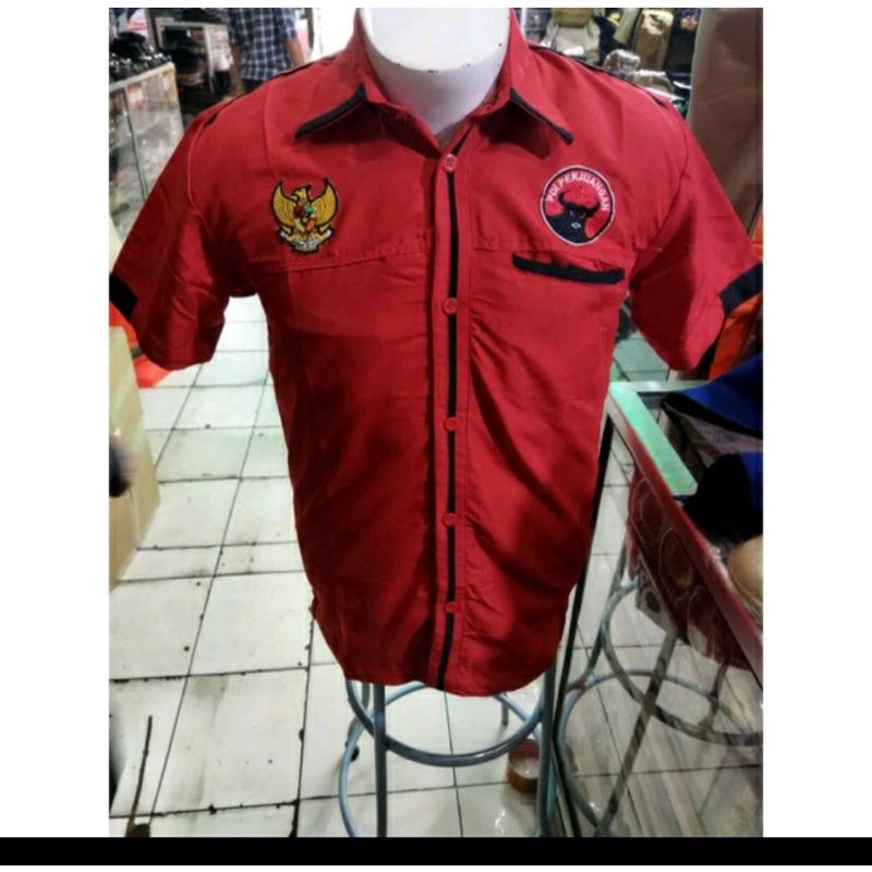 Kemeja PDIP
