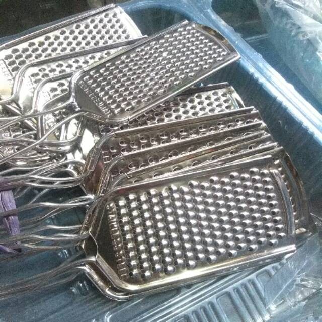 Souvenir Parut keju / sredek / pengupas kulit kelapa. Serbaguna