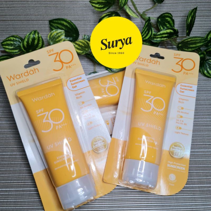 Wardah UV shield essential Sunscreen SPF 35 PA+++ Gel serum with VIt C &amp; B3