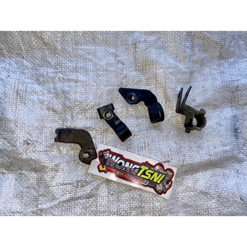 penjepit klem selang rem depan blkang tiger dan megapro ori copotan motor hrga utk sepasang atas baw